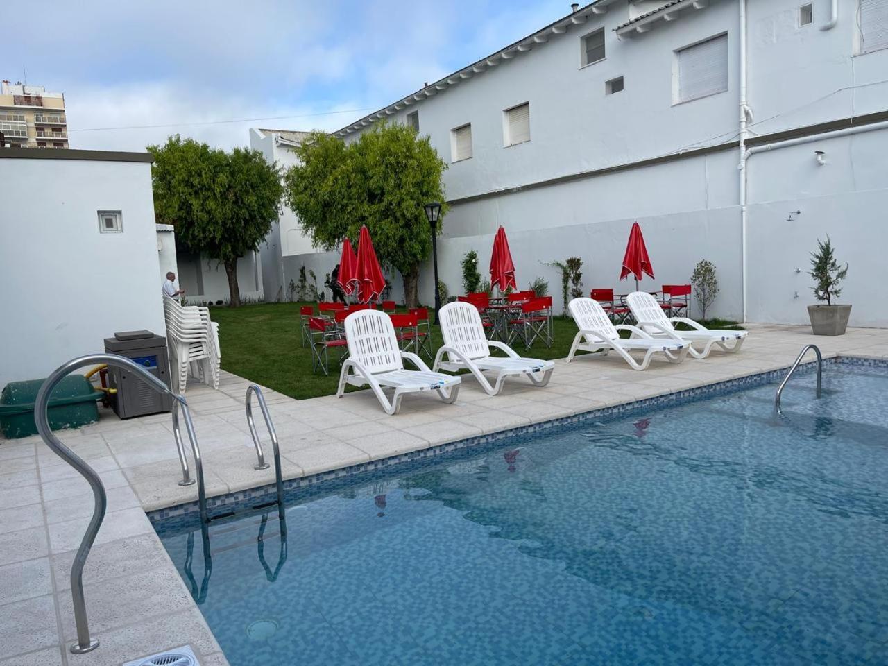Hotel Trocadero Necochea Eksteriør bilde